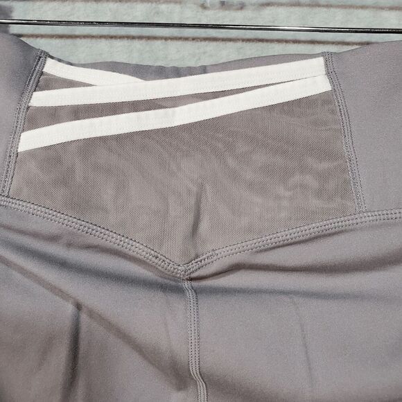 Fabletics Leggings Womens Medium Gray Activewear Motion365 High Waist Skinny Leg - Picture 6 of 7